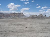 Utah Desert: A Dirt and Gravel Track