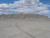 Utah Desert Landscape: Dirt and Gravel Tracks