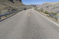 Utah Desert Landscape: Highway Red Rock 003