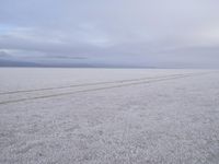Utah Desert Landscape: Open Space and Serenity