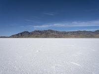 Utah Desert: A Majestic Mountain Range