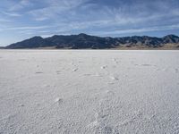 Utah Desert: A Mountain Range Under a Clear Sky