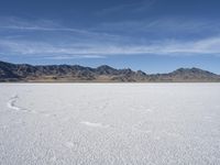 Utah Desert: A Mountain Range Under a Clear Sky