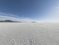 Utah Desert Landscape with Mountains and Salt Lake