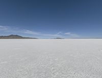 Utah Desert Landscape with Mountains and Salt Lake