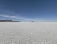 Utah Desert Landscape with Mountains and Salt Lake