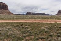 Utah Desert Road: Red Rock Off-Road Track 001