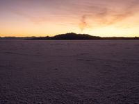 Utah Evening Landscape: Clear Sky and Stunning Views