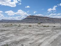 Utah Landscape: Open Space and Clear Skies