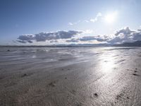 Utah Landscape: Sunshine, Lake, and Waves