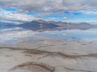 Utah's Mountain Desert Under Sunshine