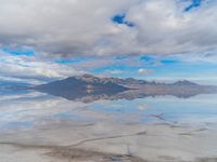 Utah's Mountain Desert Under Sunshine