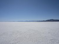 Utah Mountain Horizon: A Clear Sky Above