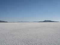 Utah Mountain Horizon: A Clear Sky Above