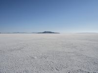 Utah Mountain Horizon: A Clear Sky Above