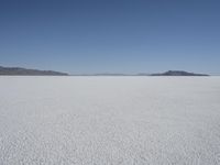 Utah Mountain Horizon: A Clear Sky Above