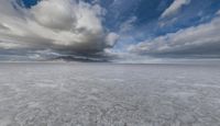 Utah Mountain Landscape: A Stunning View in Daylight