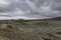 Utah Mountain Landscape: Dirt Track Exploration