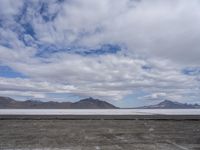 Utah Mountain Landscape: A Profile View