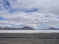 Utah Mountain Landscape: A Profile View