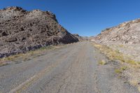 Utah Mountain Landscape: Red Rock Road