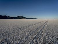 Utah Mountain View in Desert Landscape 001