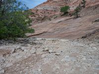 Open Space in Utah: A Blend of Dirt and Gravel Surface