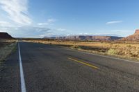 Utah Red Rock Desert: Majestic Mountain under Clear Sky
