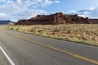 Utah's Red Rock Landscape: A Daytime Adventure