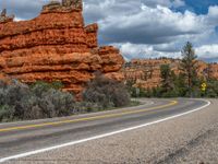 Utah's Red Rock Landscape: A Scenic Road Trip