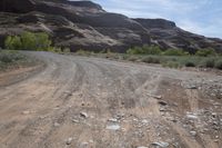 Utah Red Rock Mountains Road 001