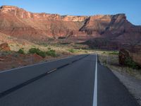 Utah Road: Exploring the Beautiful Canyon Landscape