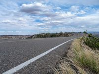 Utah Road: Exploring the Beautiful Landscape