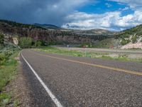 Utah Road: A Scenic Landscape with Mountains