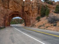 Utah Road: Red Rock Mountains and Nature