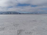 Utah's Salt Lake Landscape: Mountains and Deserts