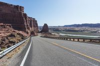 Utah Scenic Road Trip: Red Rock Landscape 001