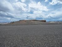 Utah's Landscape: A Clear Day in the USA