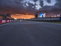 Valencia City at Dawn: Clouds on the Horizon