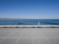 Valencia Road: A Coastal View of the Ocean