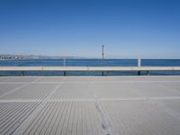 Valencia Road: A Coastal View of the Ocean