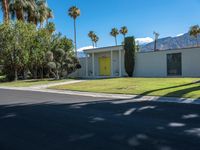 Villa in Palm Springs, California: Suburban Living at Its Finest