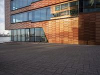 Waterfront Property in Hamburg Residential Area 001