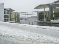 Winter Cityscape: Shades and Frozen Water