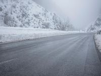 Winter Road: Snowy Mountain Pass
