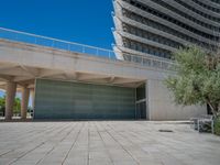 Zaragoza's Urban Landscape: Clear Skies and Modern Architecture