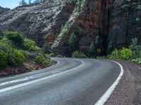 Zion National Park, Utah: Road Through the Majestic Mountains