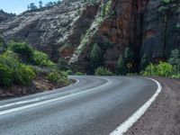 Zion National Park, Utah: Road Through the Majestic Mountains