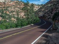 Zion National Park, Utah: A Road Trip through Breathtaking Landscapes