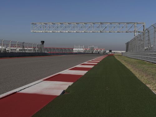 Race Track: Daytime Racing under a Clear Sky - HDRi Maps and Backplates